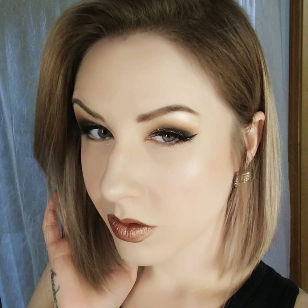Meet your Posher, Serynne